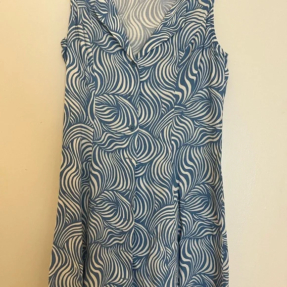 Reformation Rilynn Dress- Wave Print - Picture 4 of 4
